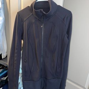 LULULEMON size 8 all black zip jacket